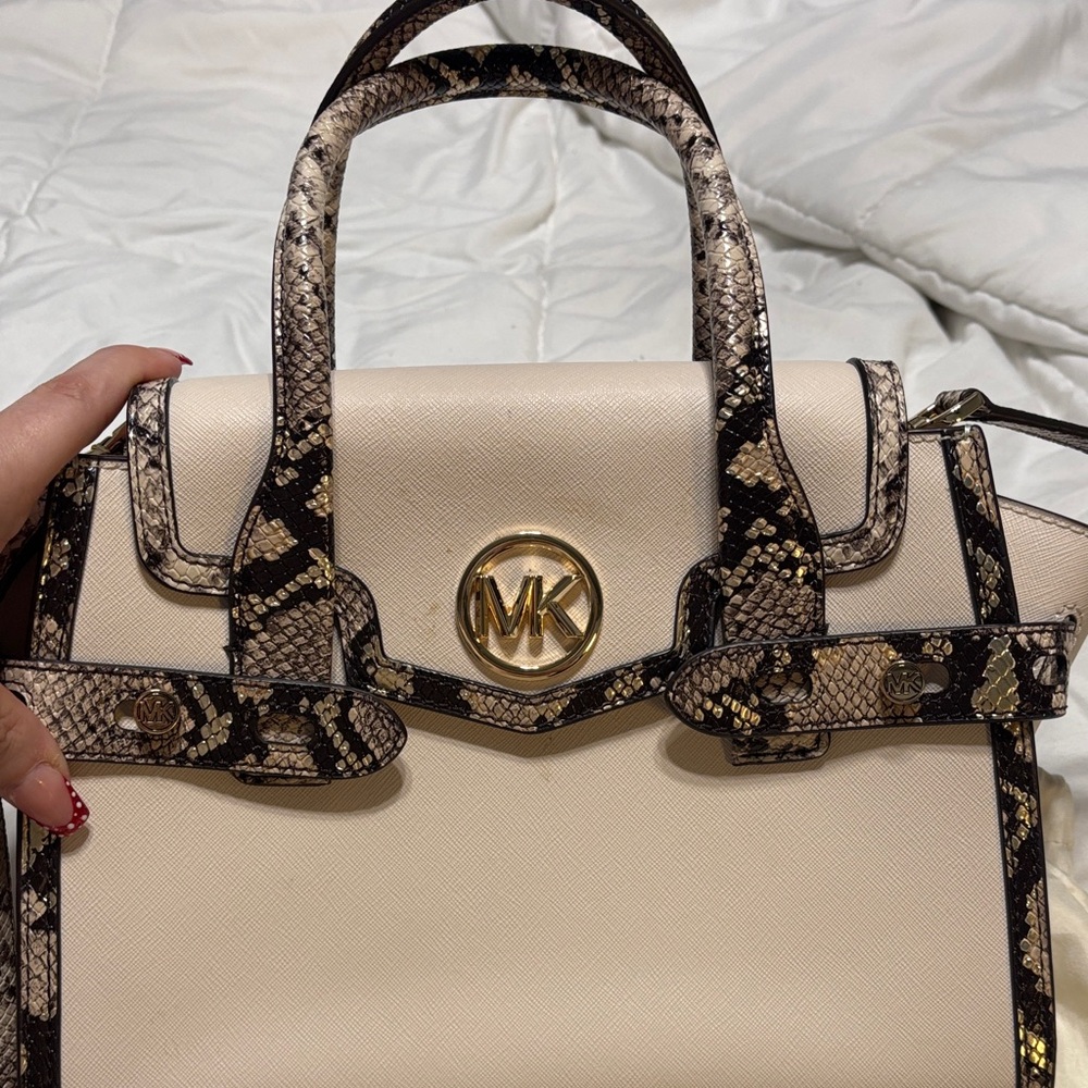 Michael Kors Cream and Black Satchel - Picture 3 of 5